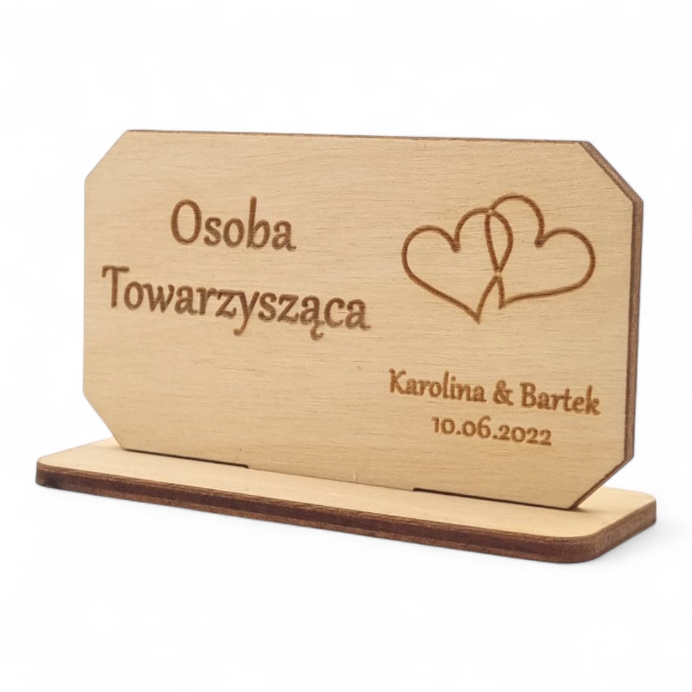 Stojące Winietki z Drewna: Personalizowane i Eleganckie